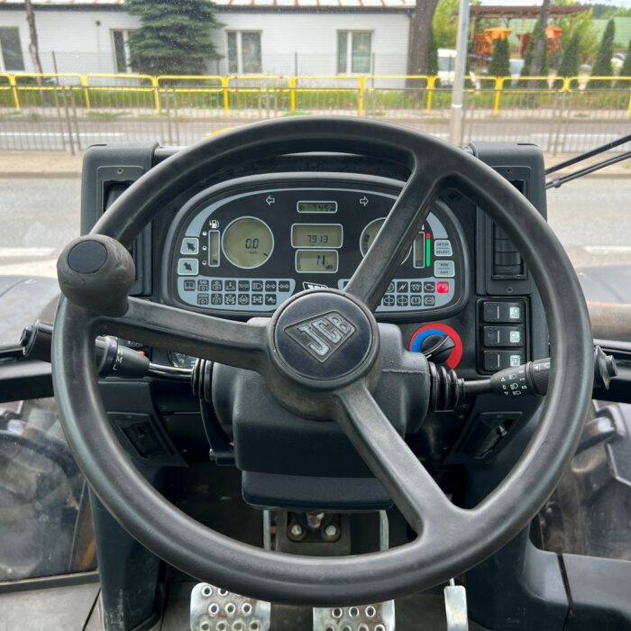 JCB FASTRAC 2155 (19)