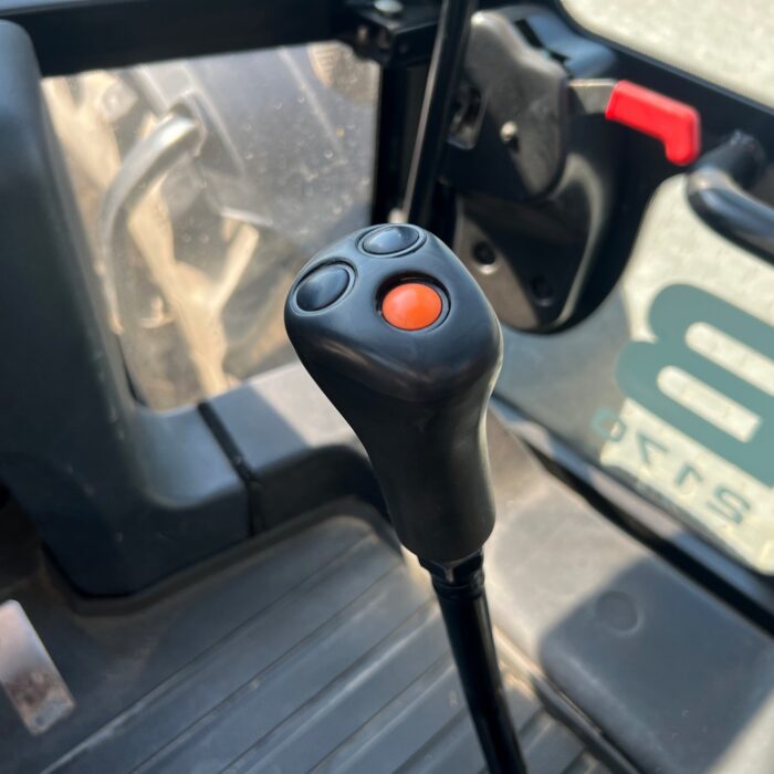 JCB FASTRAC 2170 (15)