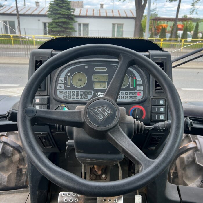 JCB FASTRAC 2170 (18)