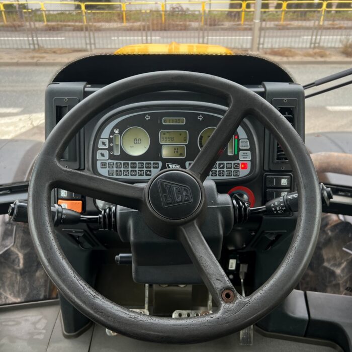 JCB FASTRAC 2170 (22)