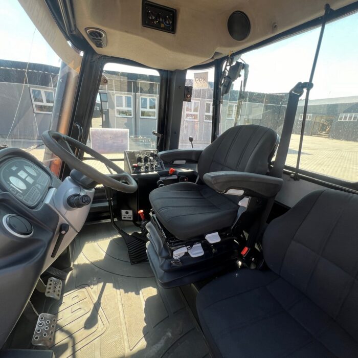 JCB FASTRAC 3190 (15)