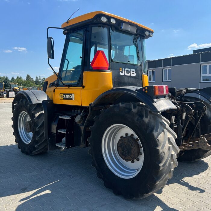 JCB FASTRAC 3190 (3)
