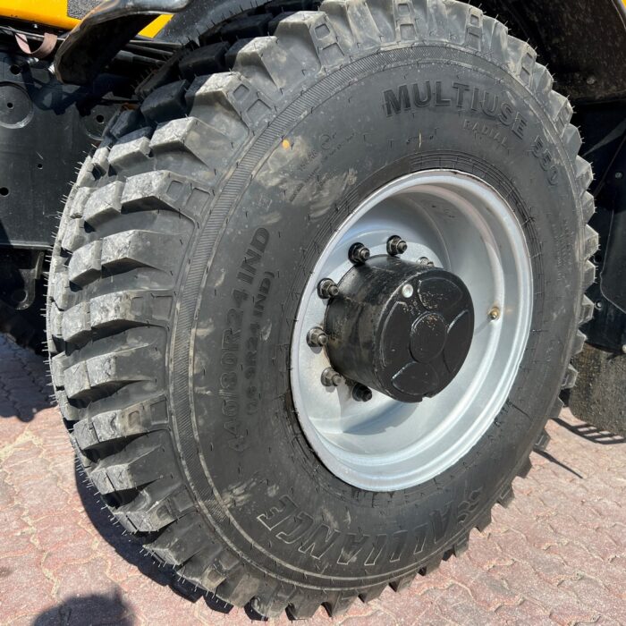 JCB FASTRAC 3200 (11)