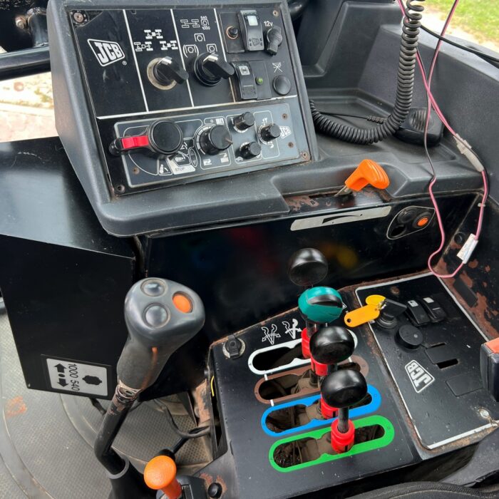 JCB FASTRAC 3200 (13)