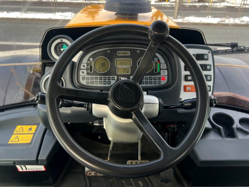 JCB FASTRAC 3200 (14)