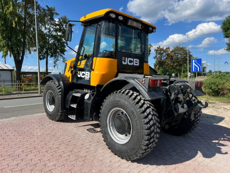 JCB FASTRAC 3200 (3)