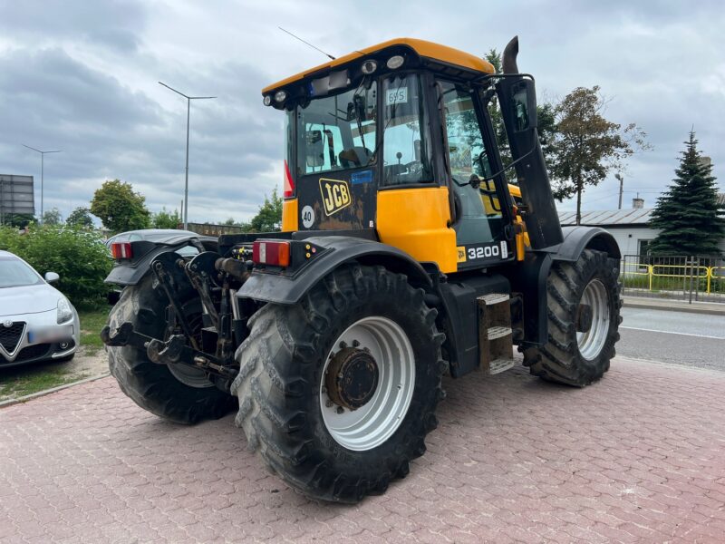 JCB FASTRAC 3200 (6)