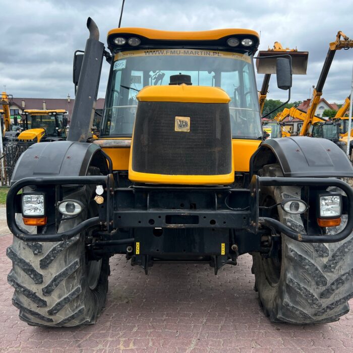 JCB FASTRAC 3200 (9)