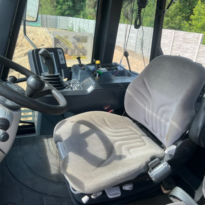 JCB FASTRAC 3230 (10)