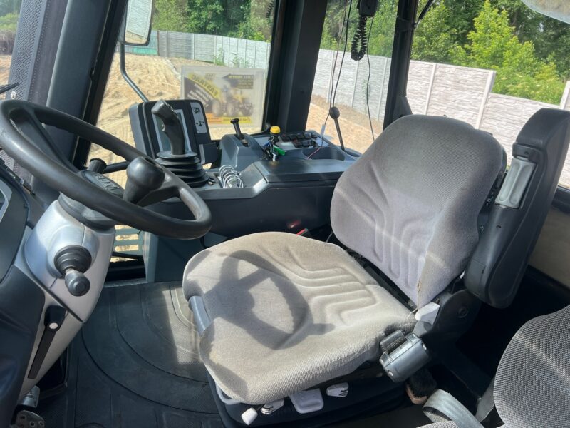 JCB FASTRAC 3230 (10)