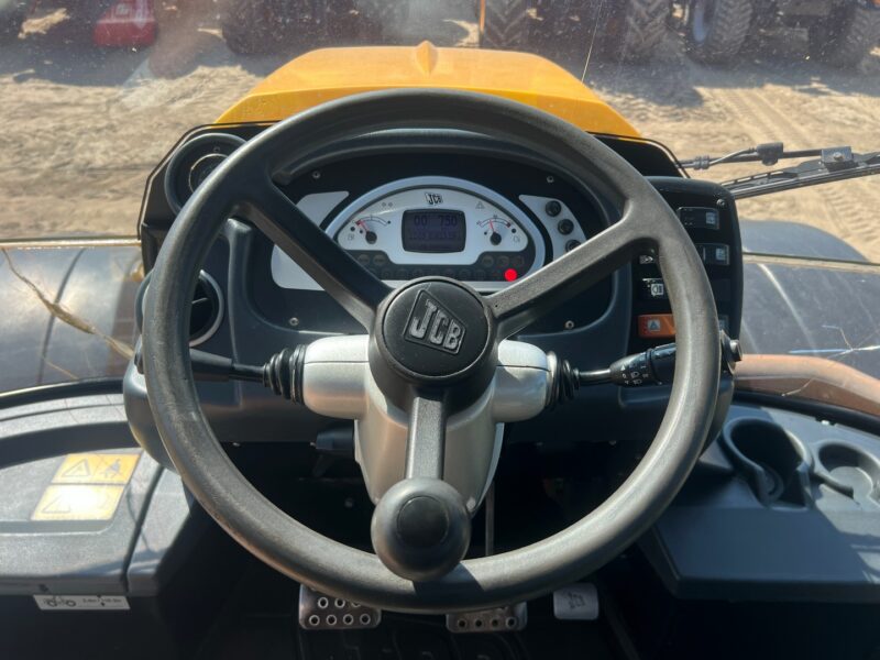 JCB FASTRAC 3230 (15)