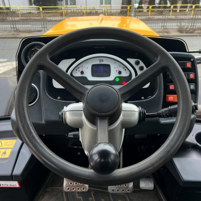 JCB FASTRAC 3230 (16)