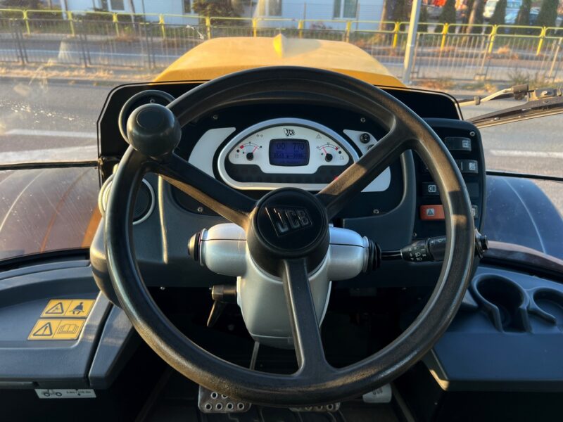 JCB FASTRAC 3230 (21)