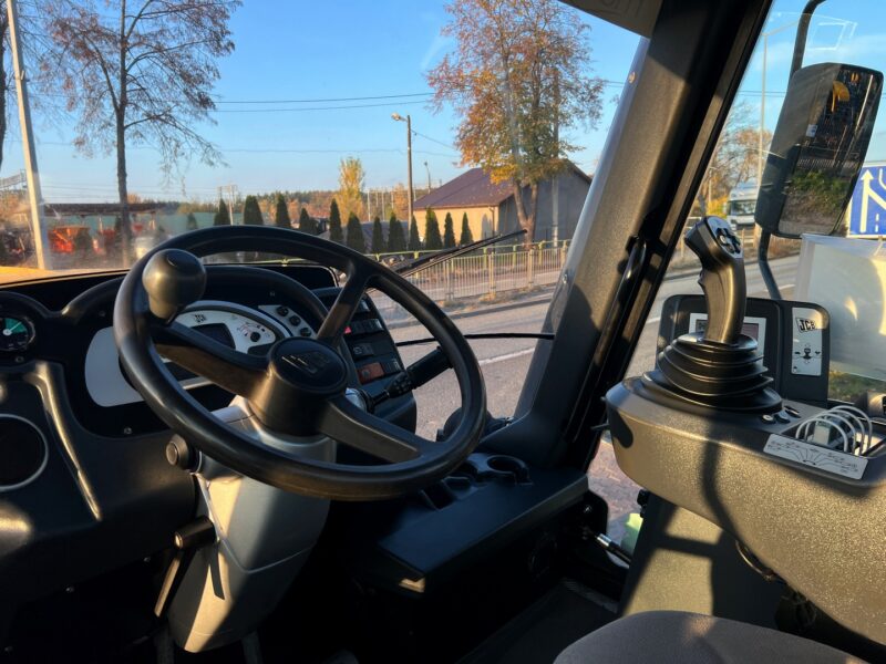 JCB FASTRAC 3230 (29)