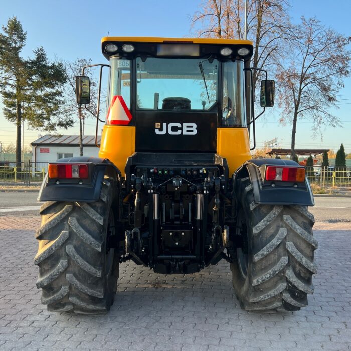 JCB FASTRAC 3230 (4)