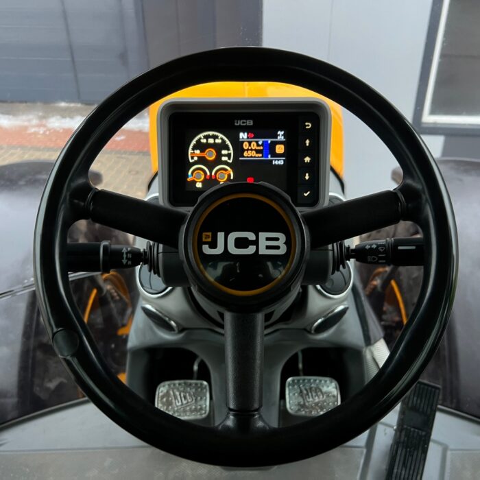JCB FASTRAC 4220 (19)