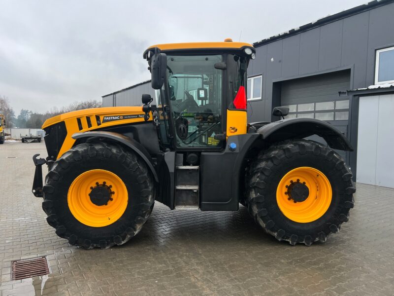 JCB FASTRAC 4220 (2)