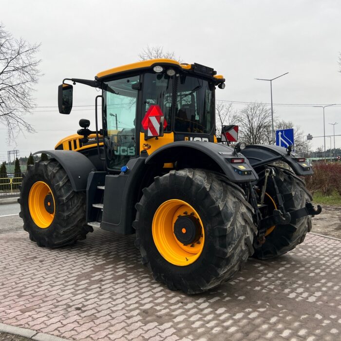 JCB FASTRAC 4220 (5)