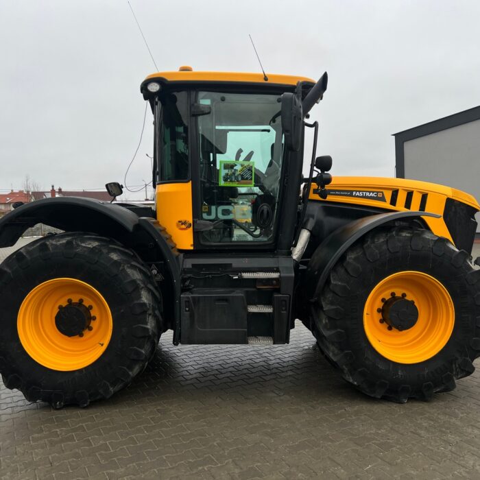 JCB FASTRAC 4220 (6)