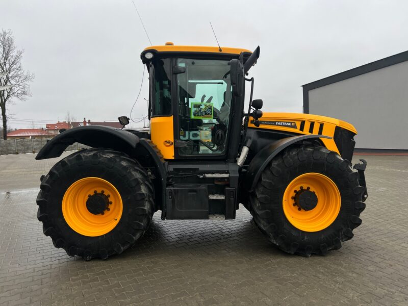 JCB FASTRAC 4220 (6)