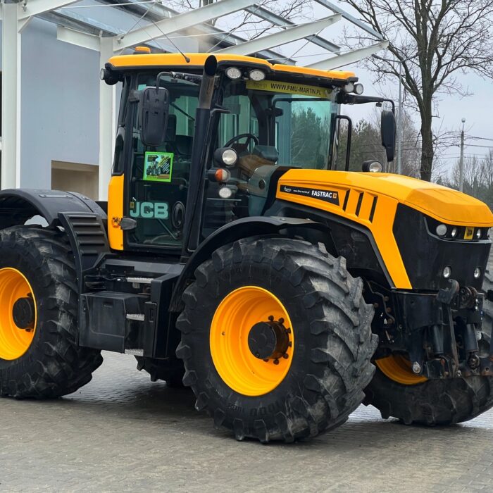 JCB FASTRAC 4220 (9)