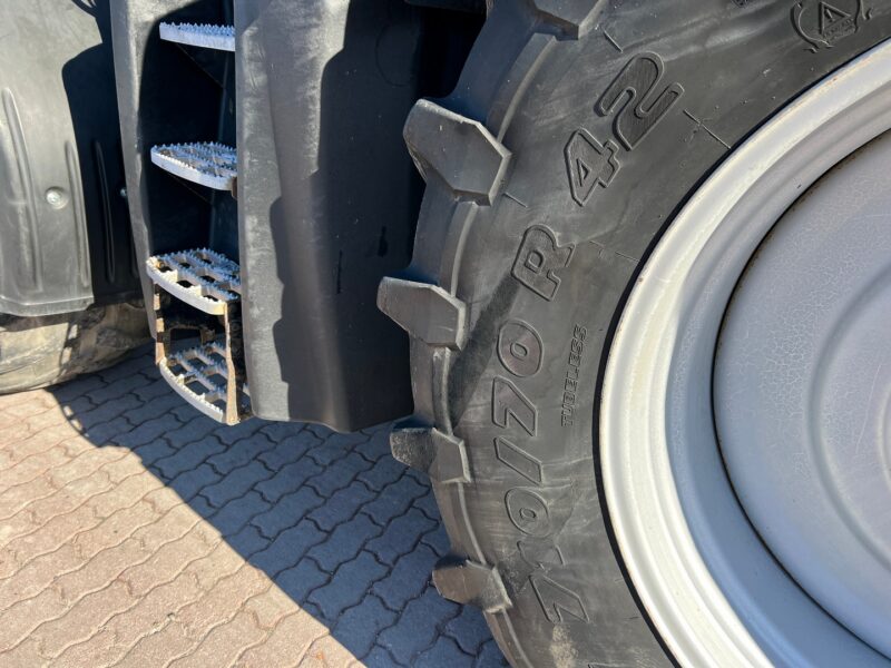 JCB FASTRAC 7230 (9)