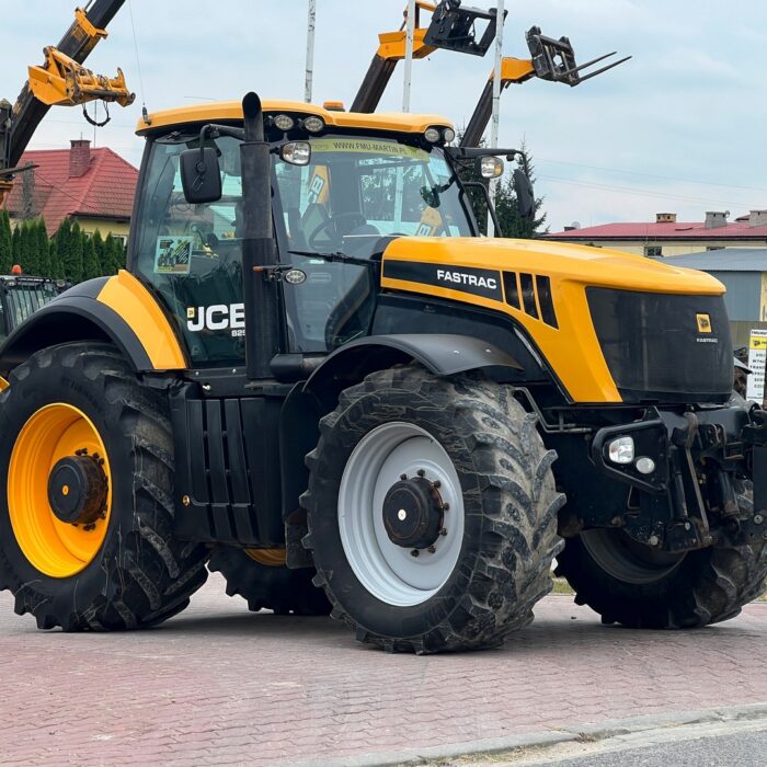 JCB FASTRAC 8250 (10)