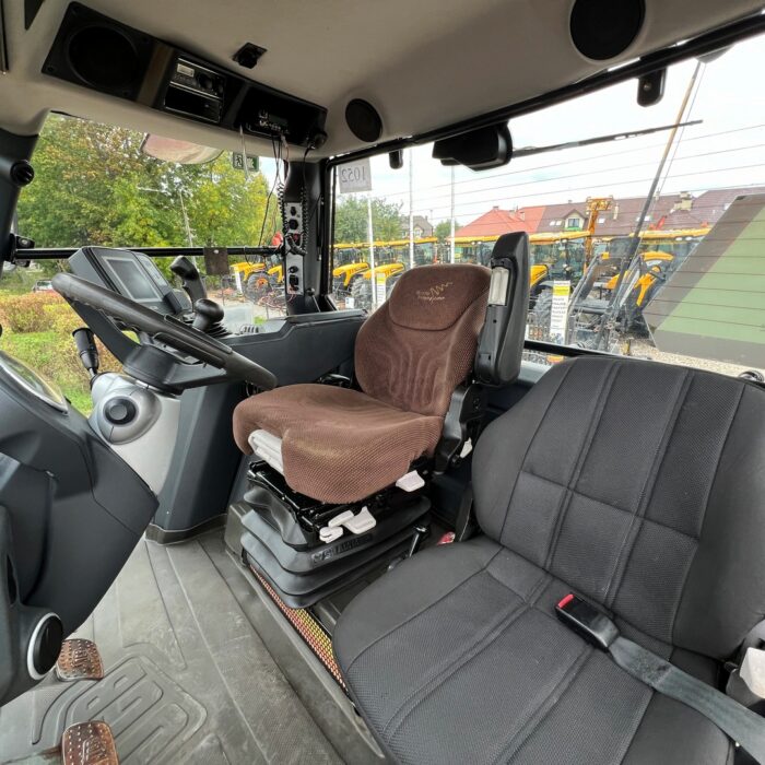 JCB FASTRAC 8250 (14)