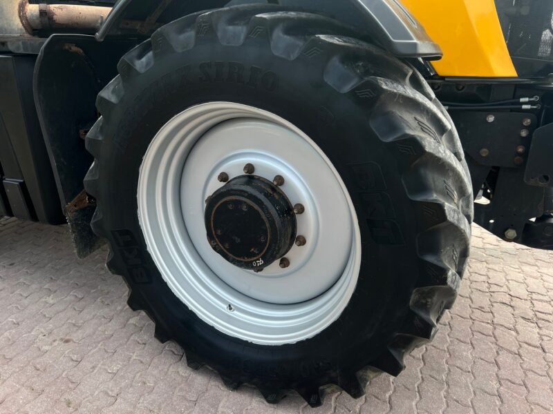 JCB FASTRAC 8250 (14)