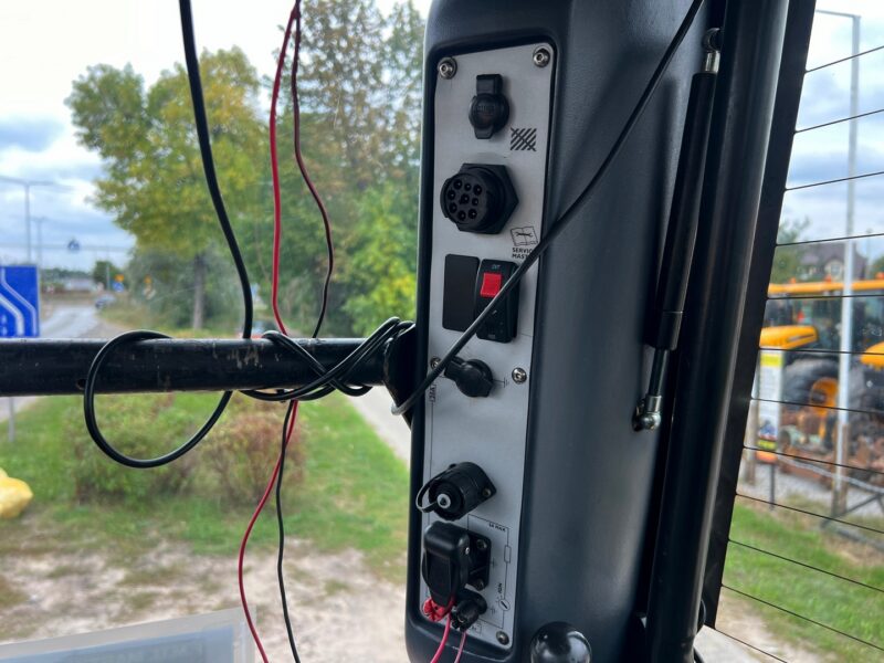 JCB FASTRAC 8250 (19)