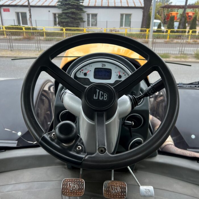 JCB FASTRAC 8250 (20)