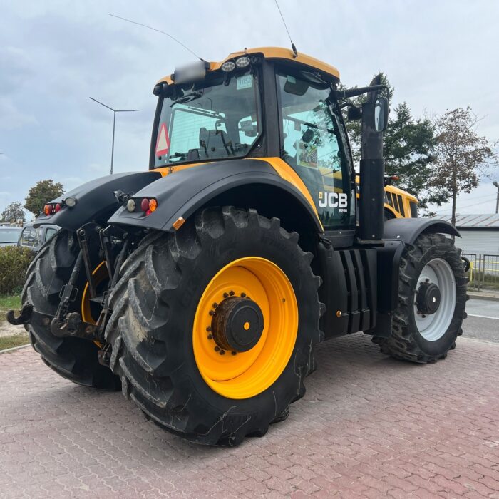 JCB FASTRAC 8250 (5)