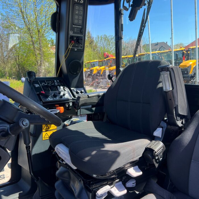 JCB Fastrac 2170 (10)