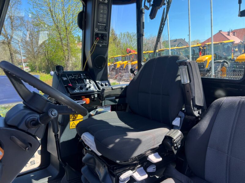 JCB Fastrac 2170 (10)