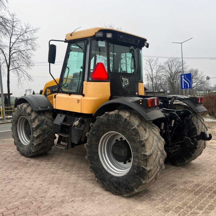 JCB Fastrac 3185 (3)