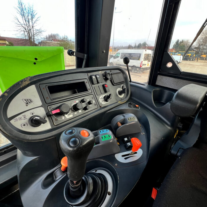 JCB Fastrac 3190 (10)