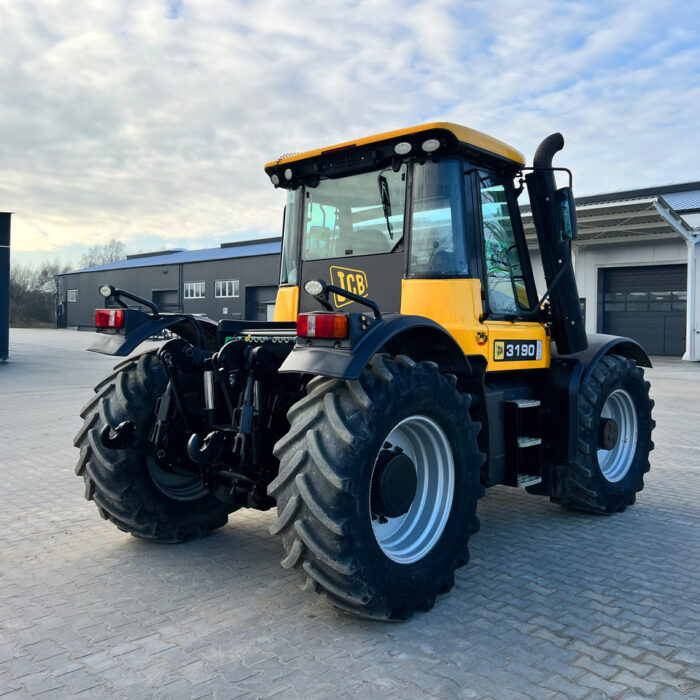 JCB Fastrac 3190 (5)JPG