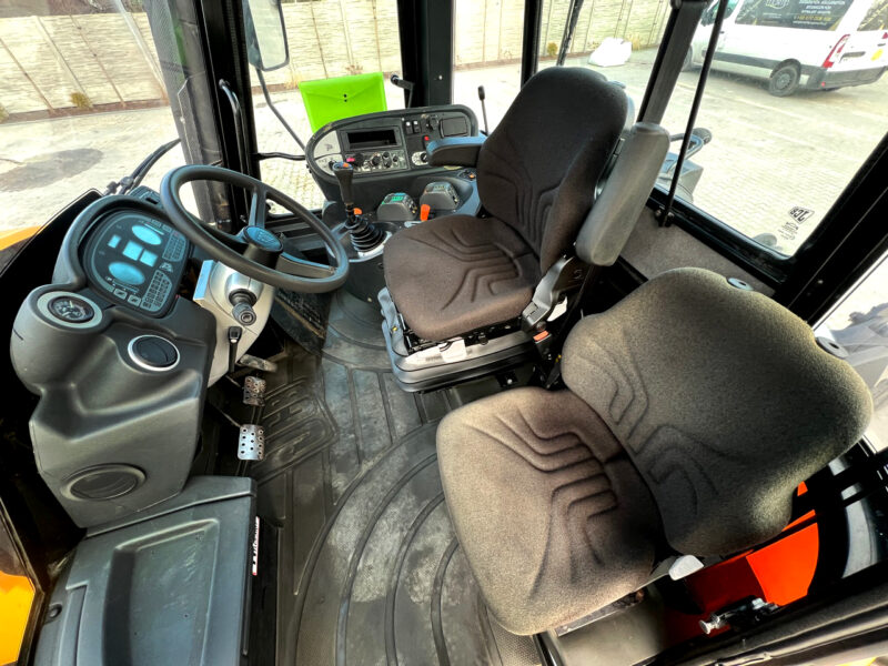 JCB Fastrac 3190 (9)