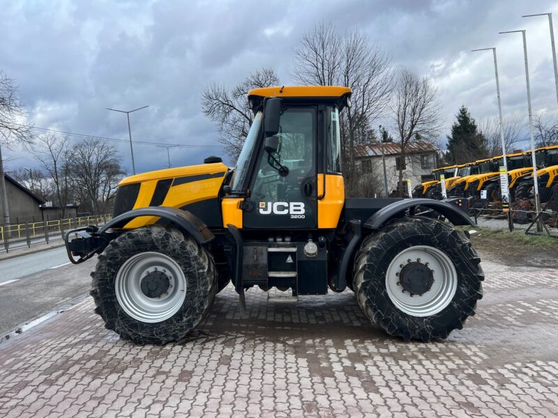 JCB Fastrac 3200 (2)