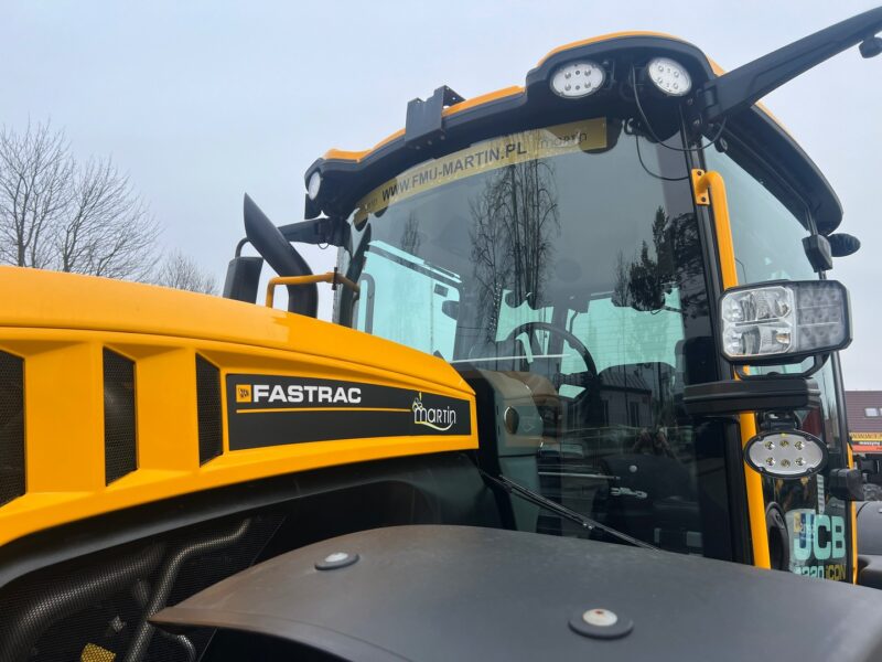 JCB Fastrac 4200 ICON (10)