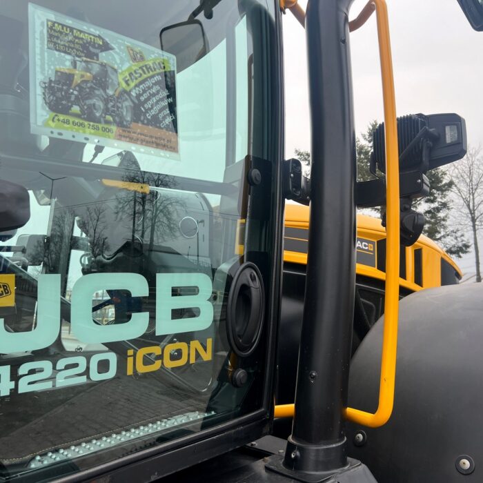 JCB Fastrac 4200 ICON (15)