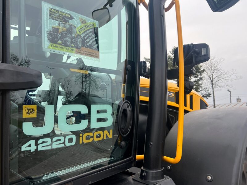 JCB Fastrac 4200 ICON (15)