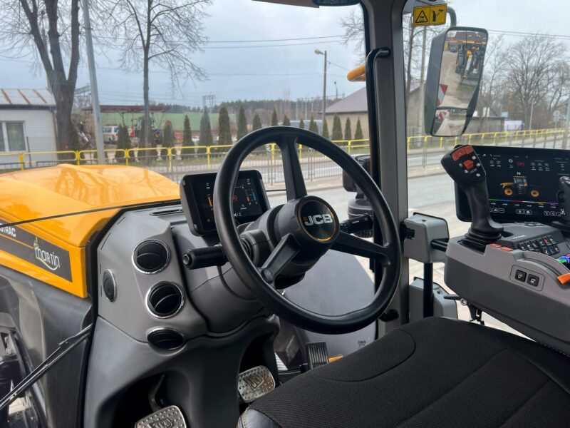 JCB Fastrac 4200 ICON (25)