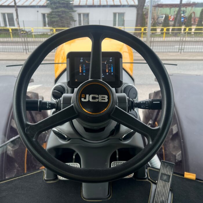 JCB Fastrac 4200 ICON (28)