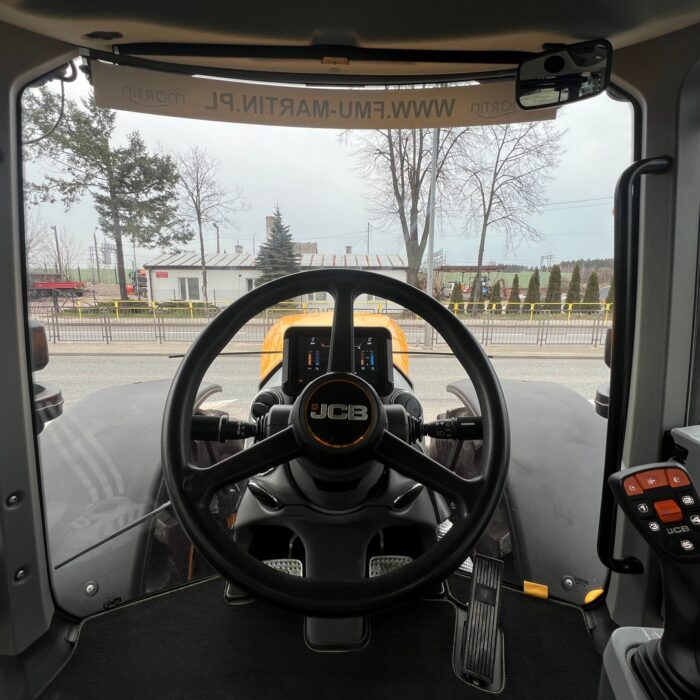 JCB Fastrac 4200 ICON (29)