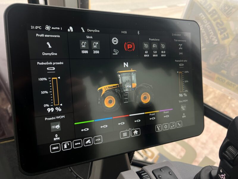 JCB Fastrac 4200 ICON (32)