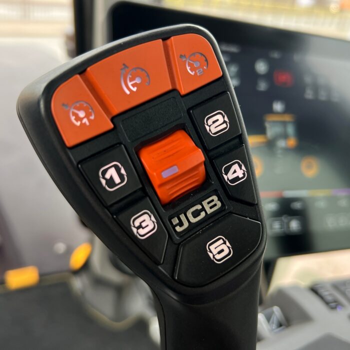 JCB Fastrac 4200 ICON (43)