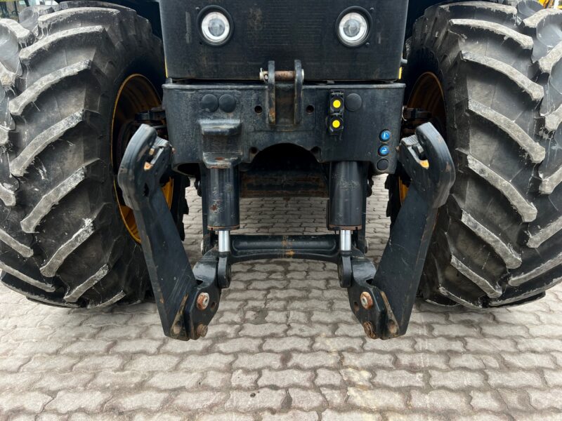 JCB Fastrac 4220 (9)