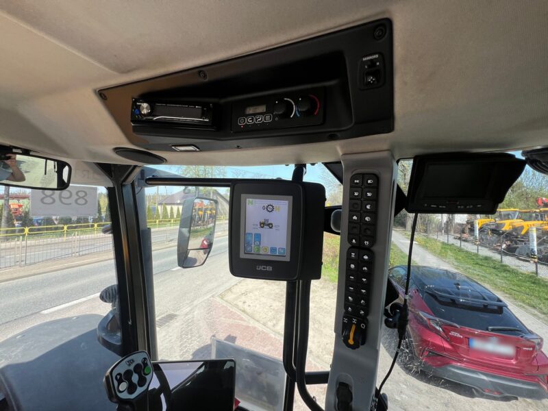 JCB Fastrac 4220 TRIMBLE (13)