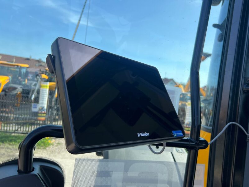 JCB Fastrac 4220 TRIMBLE (22)